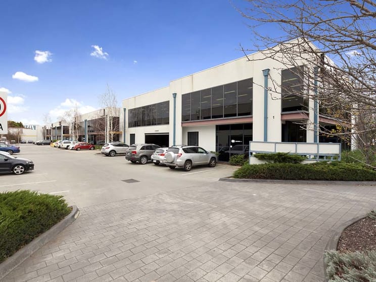 6/15 Howleys Road Notting Hill VIC 3168 - Image 2