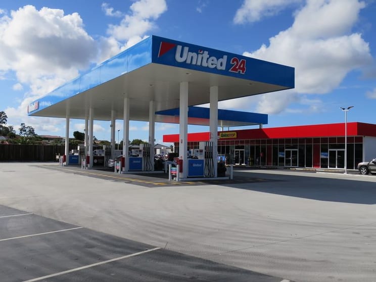 Click to view all images 1/377 Beaudesert-Beenleigh Road Windaroo QLD 4207 - Image 1