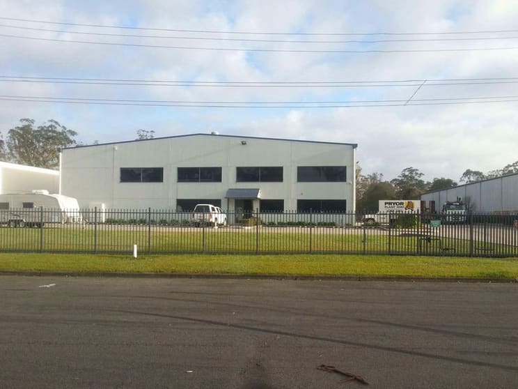 Click to view all images 15 Newbridge Road Berkeley Vale NSW 2261 - Image 1