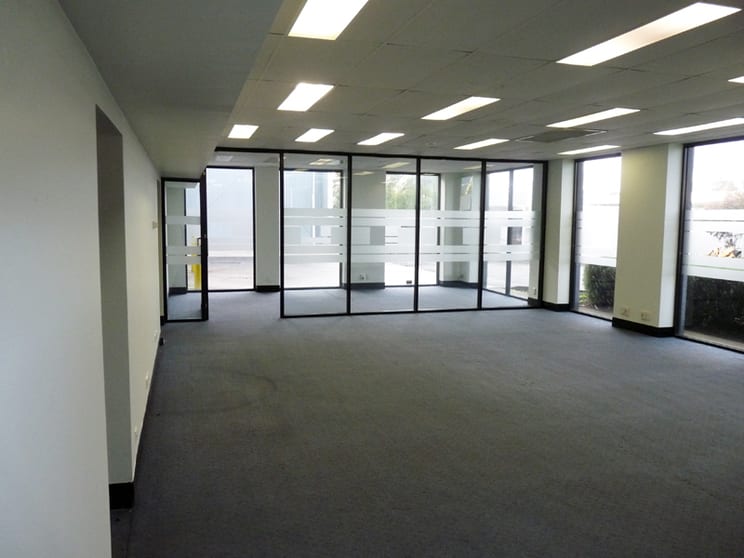 Click to view all images 11/613 Whitehorse Road Mitcham VIC 3132 - Image 3