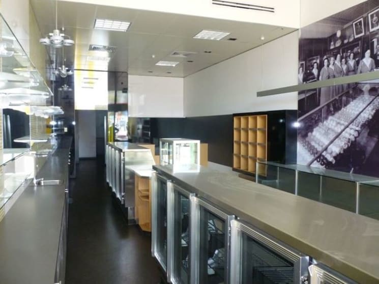 Click to view all images Level 1/555 Riversdale Road Camberwell VIC 3124 - Image 3