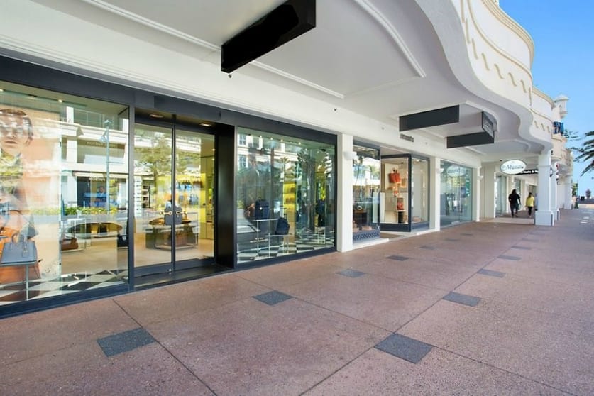 2/11 Elkhorn Avenue Surfers Paradise QLD 4217 - Image 1