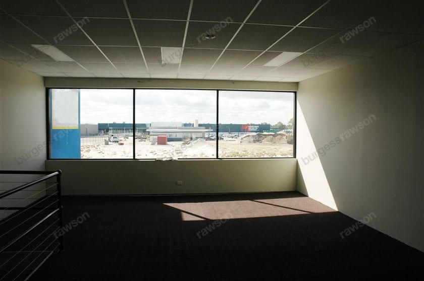 Click to view all images - Solomon Road Jandakot WA 6164 - Image 3
