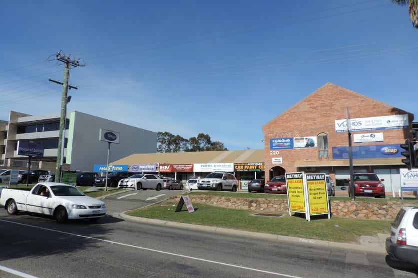 Click to view all images 4/220 Balcatta Road Balcatta WA 6021 - Image 3