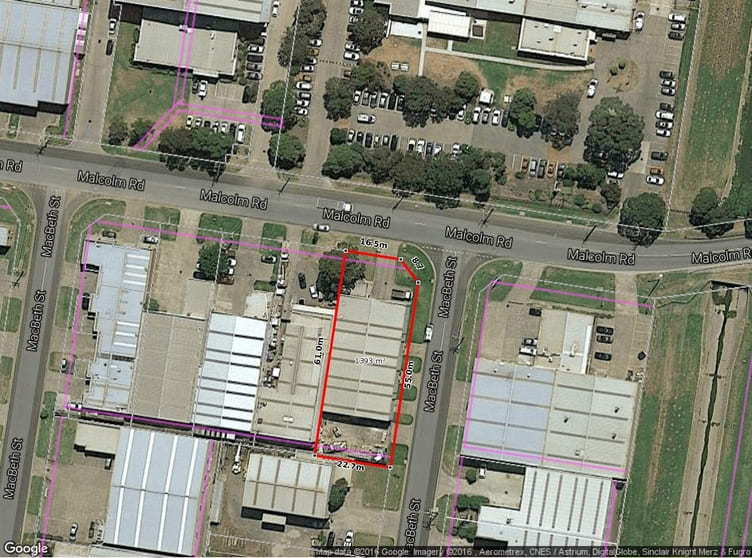 Click to view all images 100 Malcolm Road Braeside VIC 3195 - Image 2