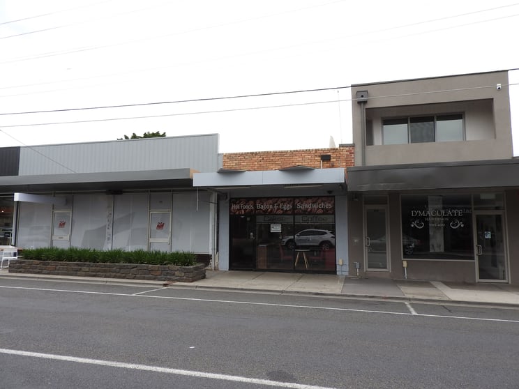 Click to view all images 100 Charman Road Mentone VIC 3194 - Image 2