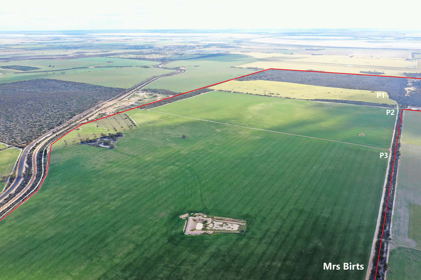 Click to view all images 202 Milton Road Beenong WA 6353 - Image 3