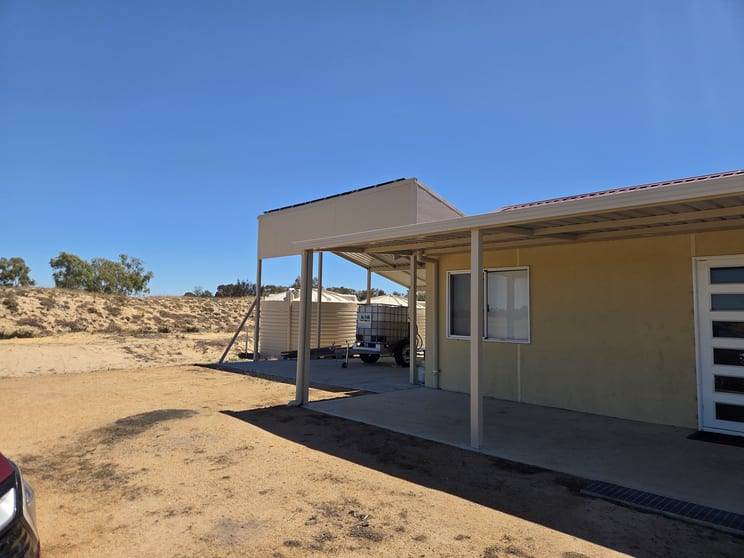 Click to view all images 73 Carr Road Kokeby WA 6304 - Image 2