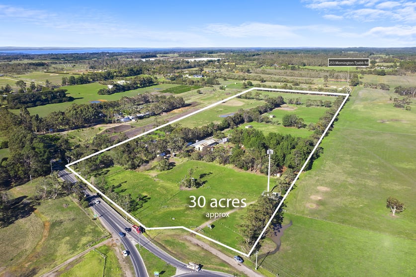 Click to view all images 253 Mornington-Tyabb Road Moorooduc VIC 3933 - Image 1