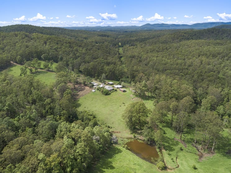 Click to view all images 334 Crows Road, Frazers Creek via Beechwood NSW 2446 - Image 1