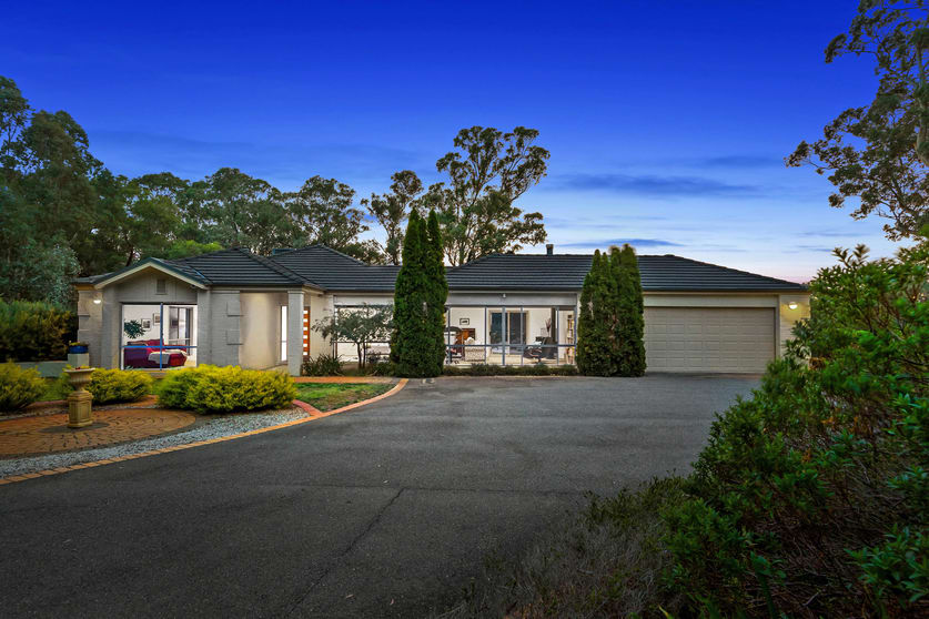 Click to view all images 146 Sedgwick Road Mandurang VIC 3551 - Image 2