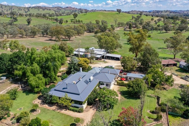 Click to view all images 1233 Wymah Road Bowna NSW 2644 - Image 1