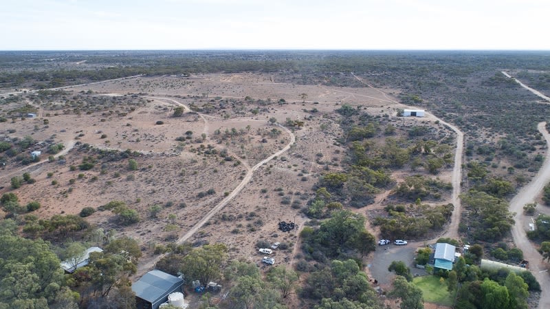 Click to view all images 65 Thamm Road Morgan SA 5320 - Image 2