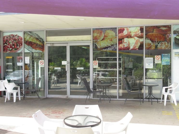 Click to view all images 29 High Street Russell Island QLD 4184 - Image 2