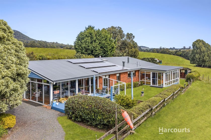 860 Ironcliffe Road Penguin TAS 7316 - Image 2