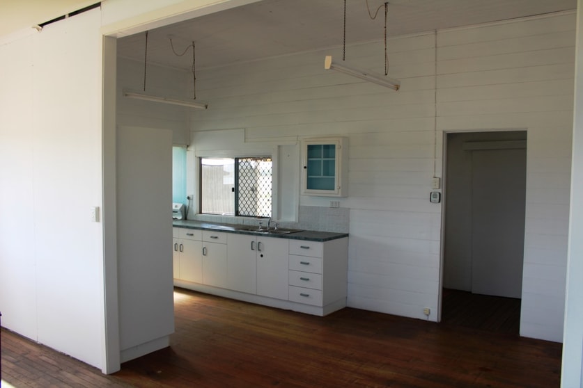 Click to view all images 32 Daisybank Road Roma QLD 4455 - Image 1