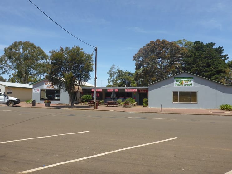 Click to view all images Supermarket business for sale in Parndana - Image 2