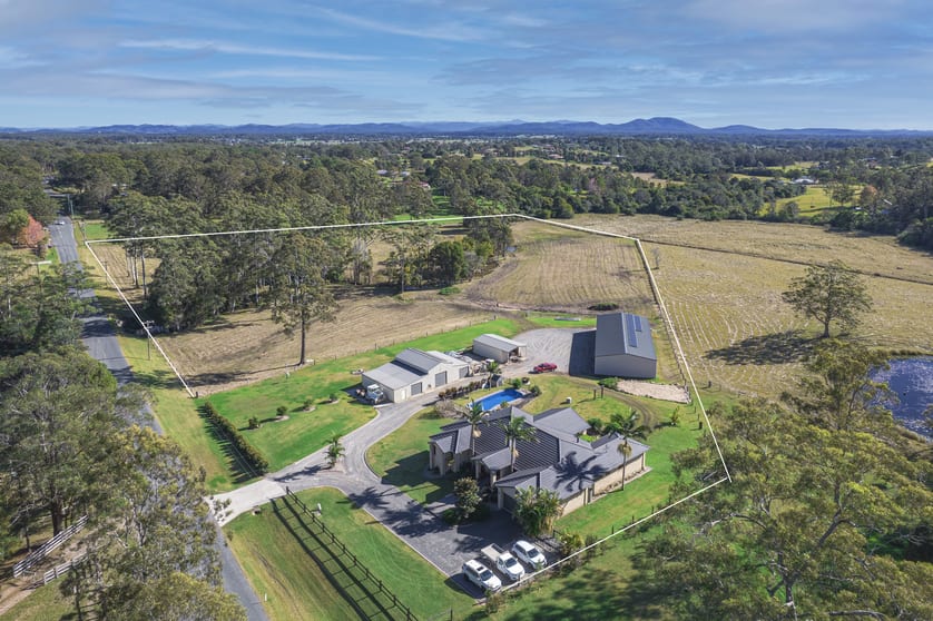 Click to view all images 149 Sarahs Crescent King Creek NSW 2446 - Image 1
