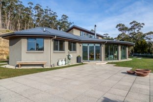 Click to view all images 410 Allens Rivulet Road Allens Rivulet TAS 7150 - Image 3