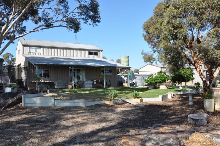 Click to view all images 189 Rumble Road Beverley WA 6304 - Image 3