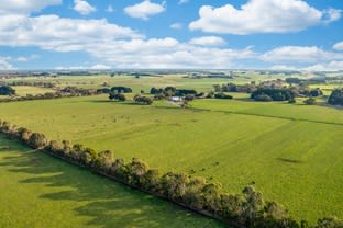 Click to view all images 23 Walshs Road South Purrumbete VIC 3260 - Image 1
