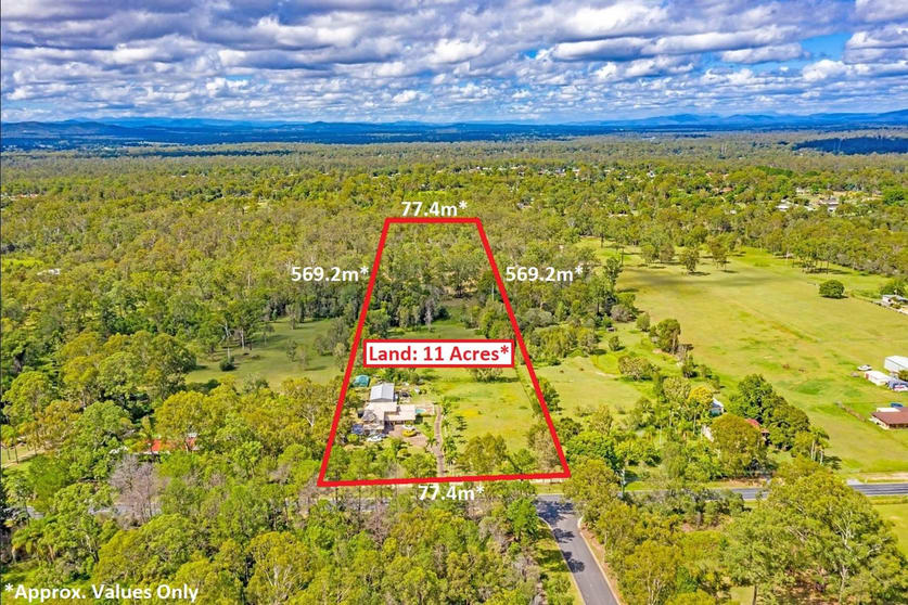 Click to view all images 115 Rosia Rd Park Ridge South QLD 4125 - Image 2