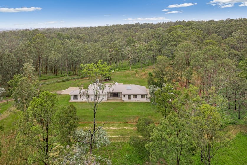 Click to view all images 317 Margaret Road Kurwongbah QLD 4503 - Image 3