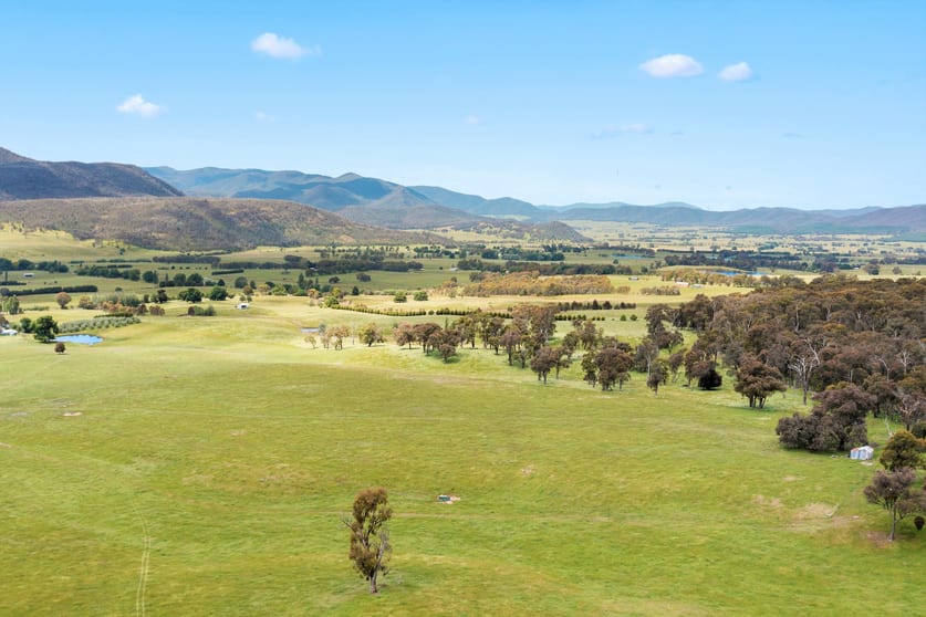 Click to view all images (Part)/714 Happy Valley Rd Myrtleford VIC 3737 - Image 1