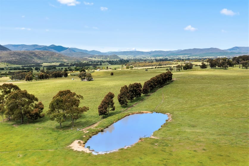 Click to view all images (Part)/714 Happy Valley Rd Myrtleford VIC 3737 - Image 2