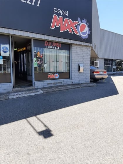 Click to view all images 10 Dowd Street Welshpool WA 6106 - Image 2