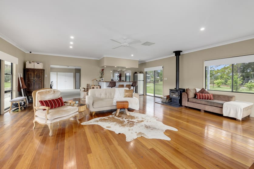 Click to view all images 127 Cutty Creek Road Bobs Creek NSW 2439 - Image 1