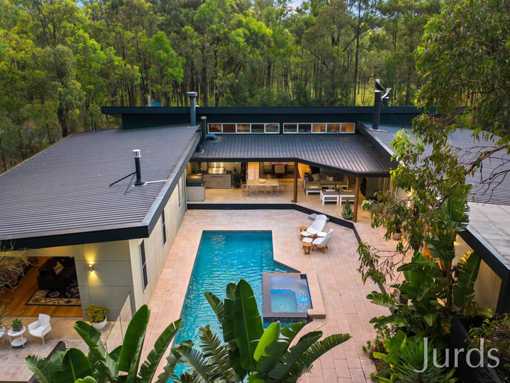 Click to view all images 274 Old North Road Pokolbin NSW 2320 - Image 2