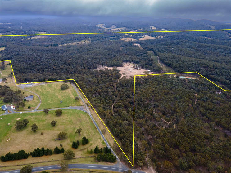 Click to view all images 244 Tiyces Lane Goulburn NSW 2580 - Image 1