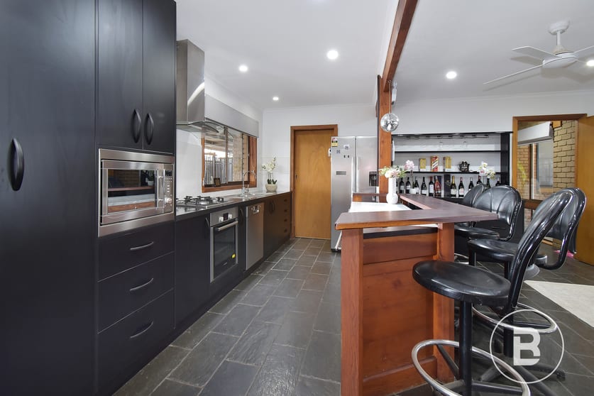 Click to view all images 4834 Bendigo - Maryborough Road Maryborough VIC 3465 - Image 3