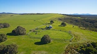 Click to view all images Venns Road Mettler WA 6328 - Image 2
