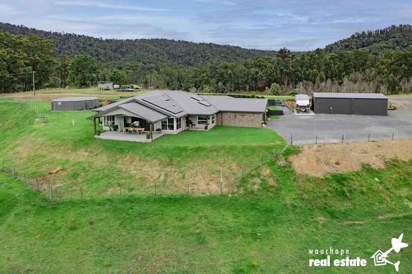 Click to view all images 9 Apple Tree Road Bellangry NSW 2446 - Image 2