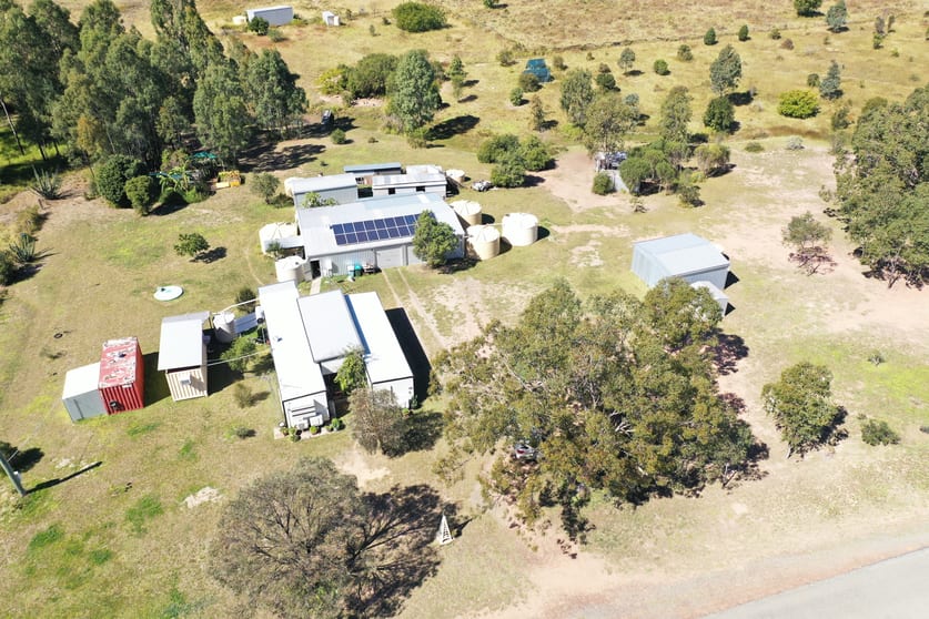 Click to view all images 42 Mimosa Street Baralaba QLD 4702 - Image 2