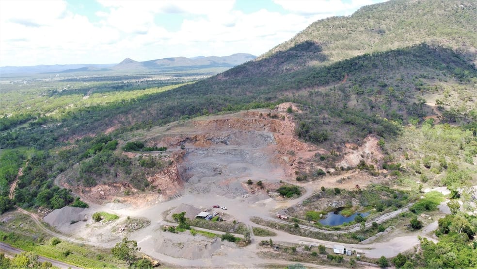 Click to view all images 4746 Flinders Highway Calcium QLD 4816 - Image 3