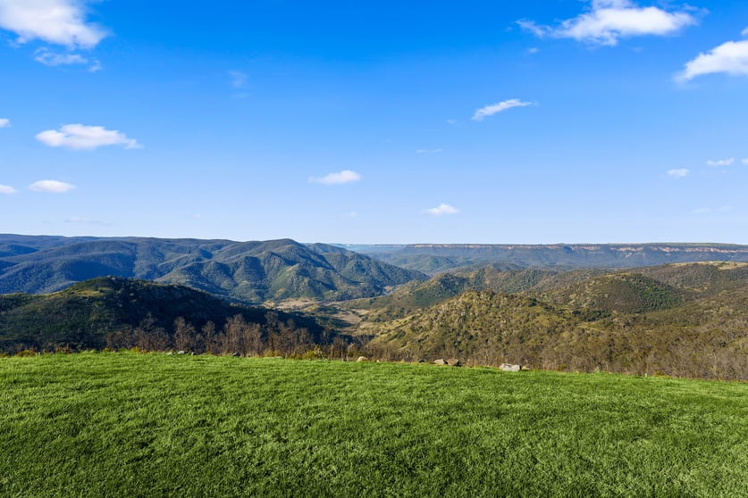 Click to view all images Bullio NSW 2575 - Image 3