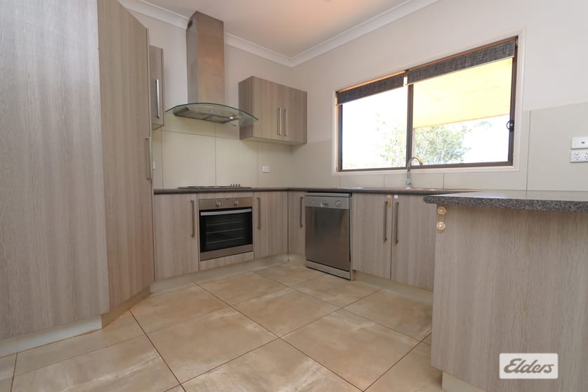 Click to view all images 140 Niceforo Road Katherine NT 0850 - Image 2