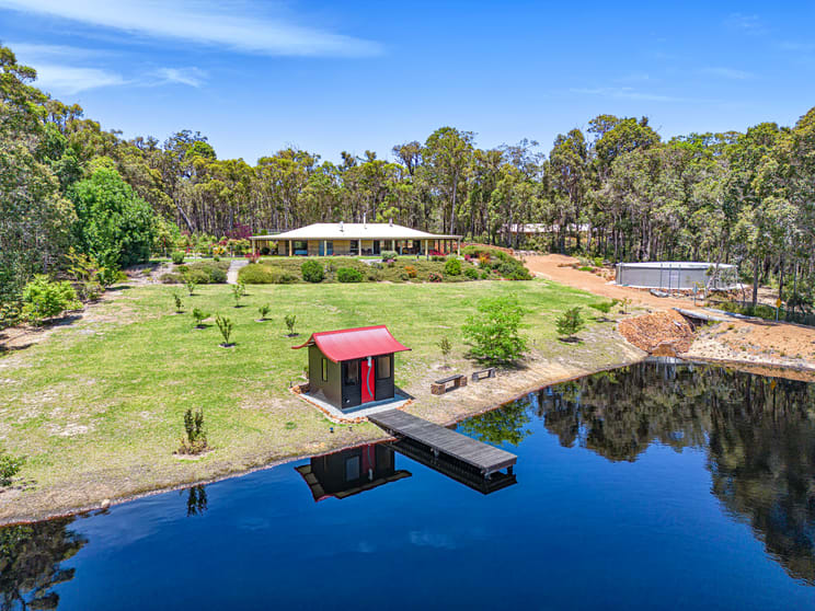 Click to view all images 502 Fernley Road Kordabup WA 6333 - Image 1