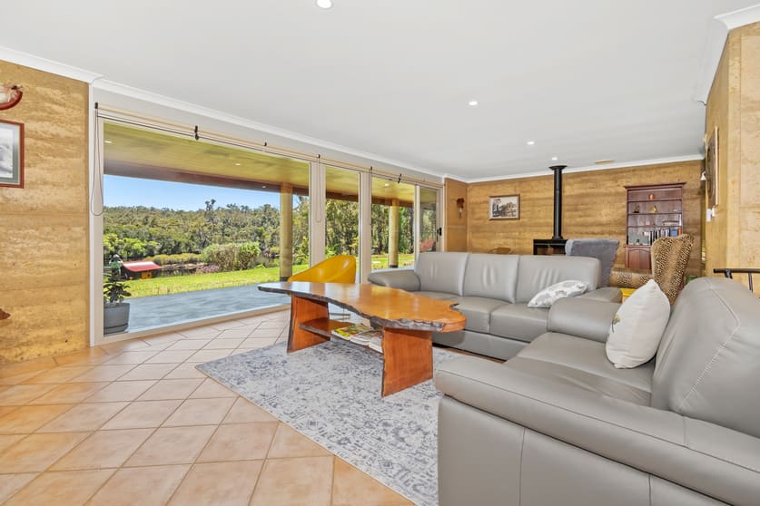 Click to view all images 502 Fernley Road Kordabup WA 6333 - Image 2