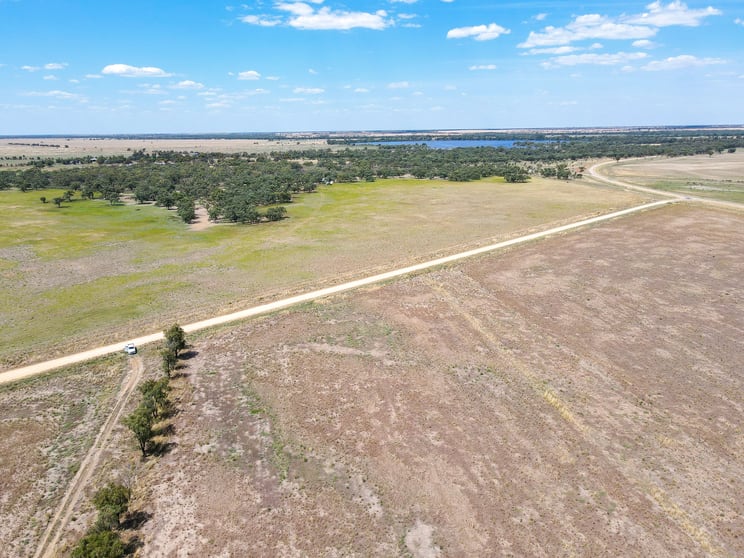 Click to view all images 10 Gillies Road Beauchamp VIC 3579 - Image 3