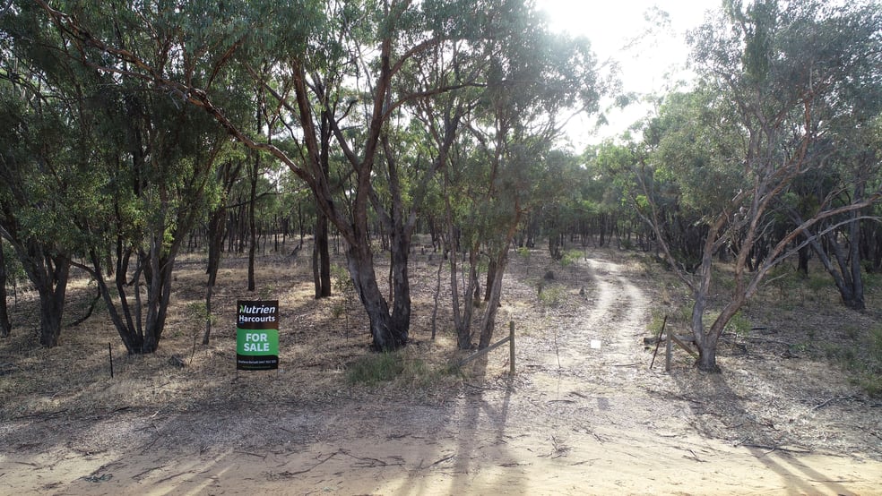 Click to view all images 0 Carapooee Road St Arnaud East VIC 3477 - Image 2