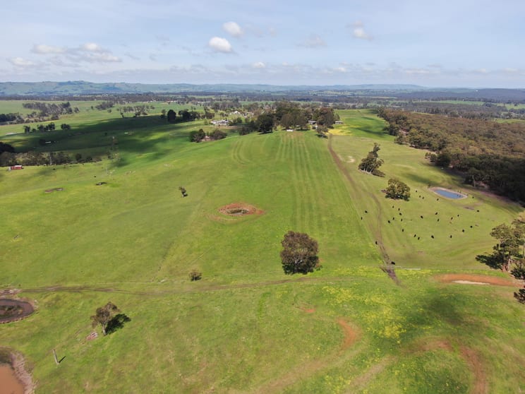 Click to view all images 160 Raftis Road Nyora VIC 3987 - Image 3