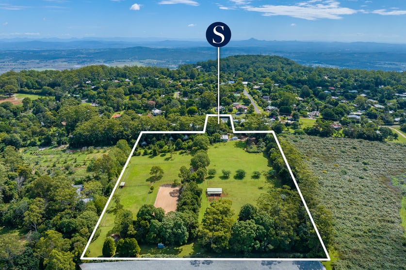 Click to view all images 23-25 Kootenai Drive Tamborine Mountain QLD 4272 - Image 3