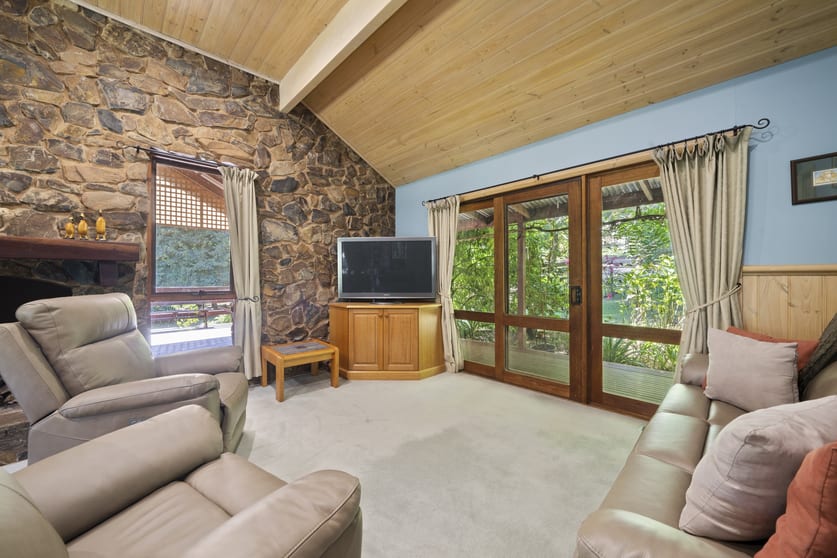 398 Nug Nug Road Myrtleford VIC 3737 - Image 3