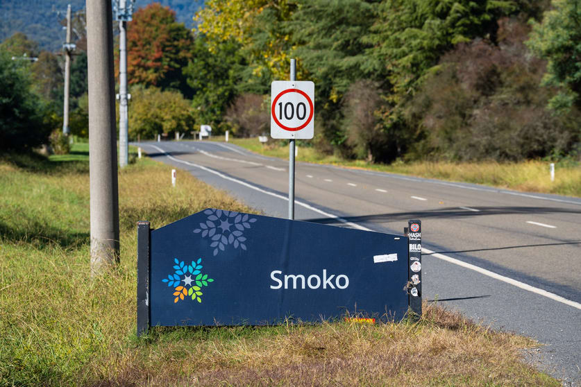 Click to view all images Great Alpine Road Smoko VIC 3741 - Image 2