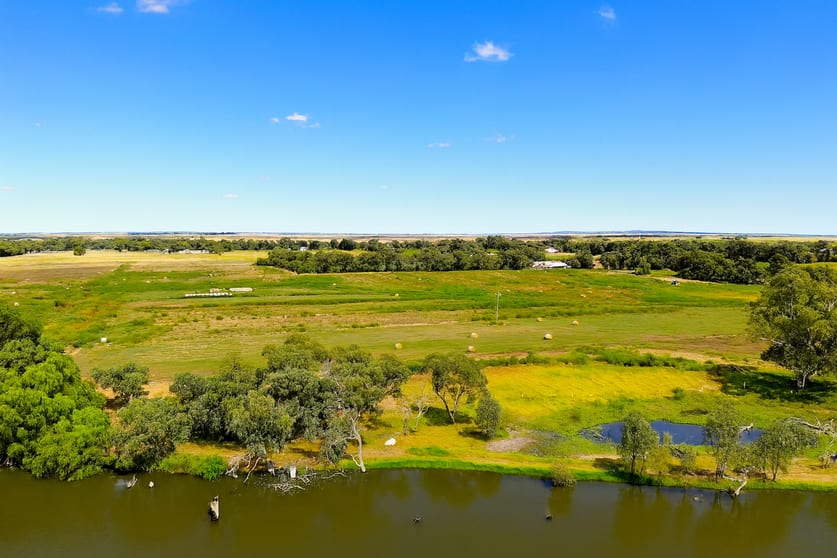Click to view all images 00 Patho School Road Patho VIC 3564 - Image 3