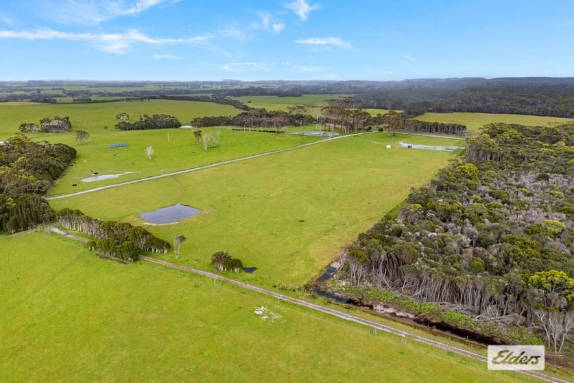 Click to view all images Millwood Road Naracoopa TAS 7256 - Image 2